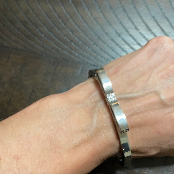 Silver Lia Sophie bangle - Picture 1 of 4